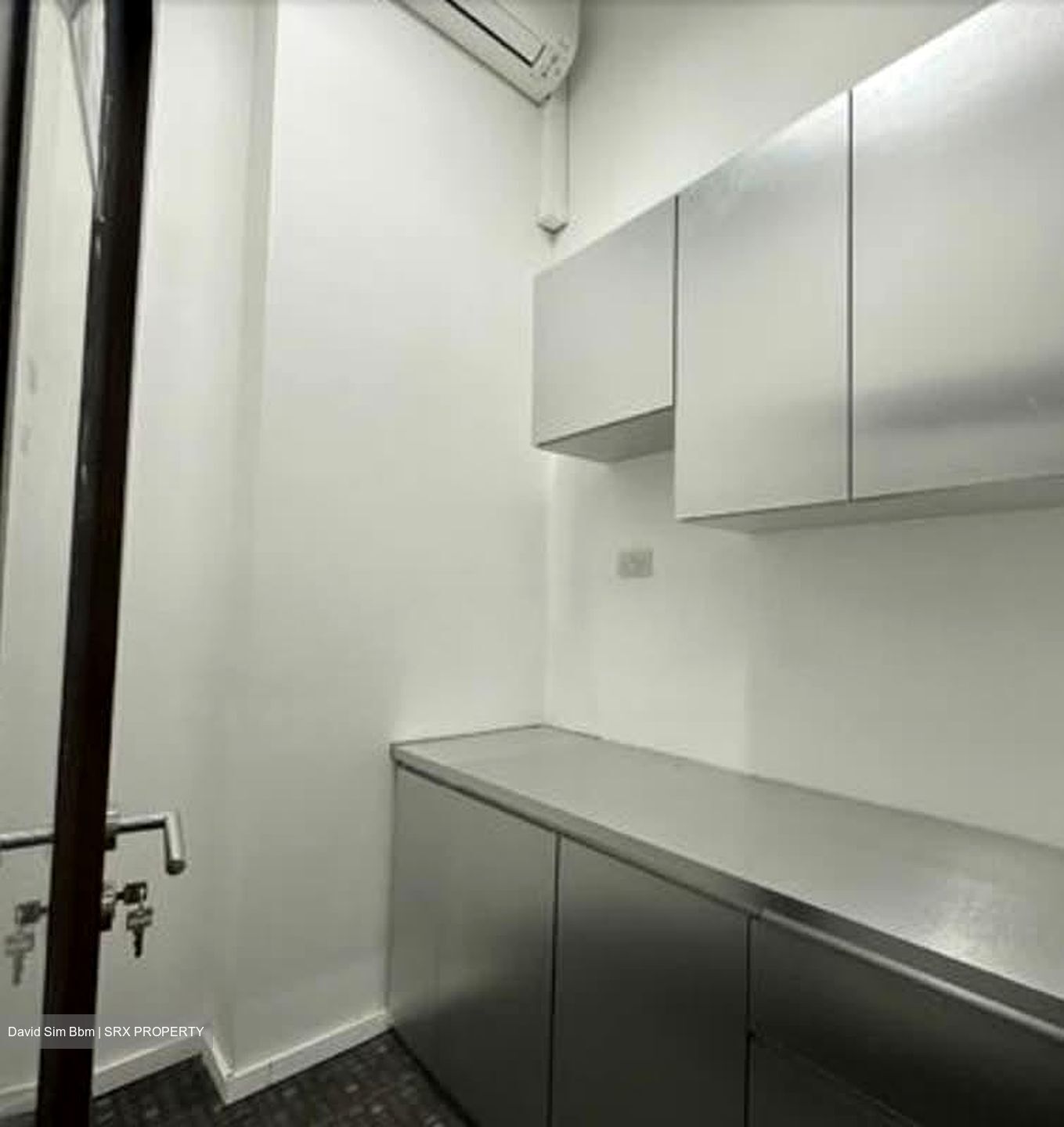 One Pemimpin (D20), Factory #591781501